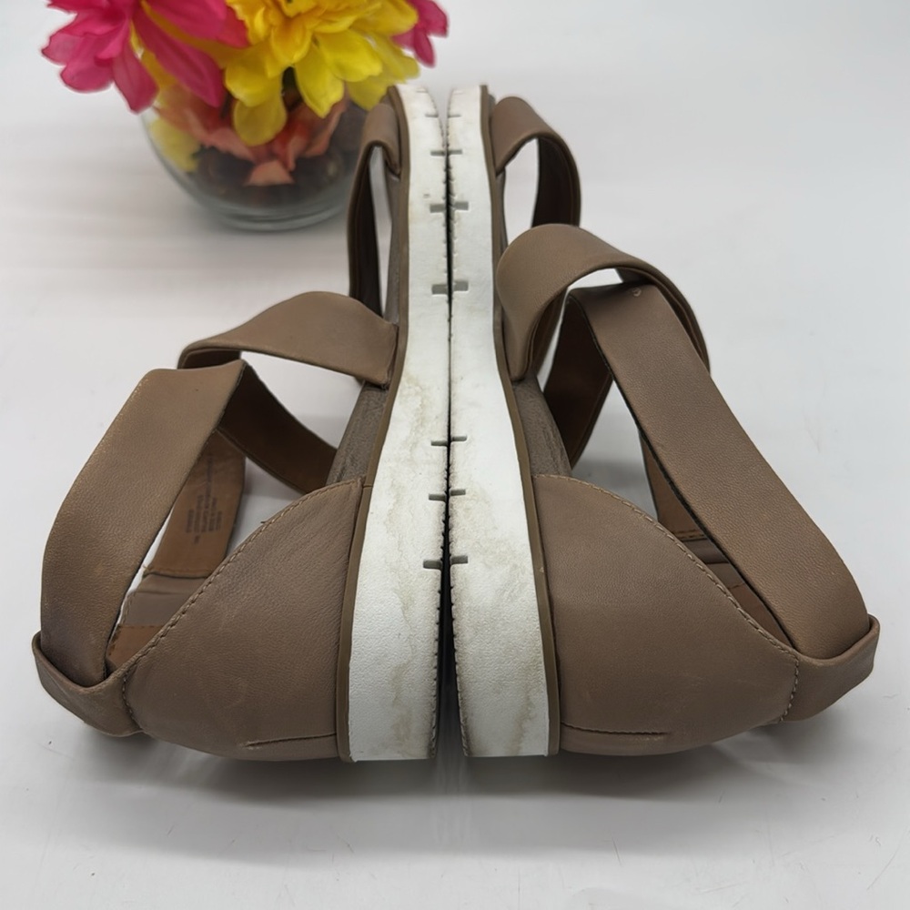 Sofft Tan Leather Gladiator Sandals Size 10 MCS7016 - Picture 4 of 7